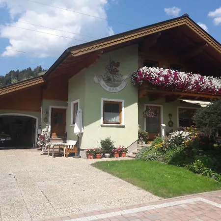 Daire Romantika & Barbara Wagrain