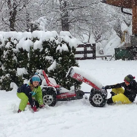 Romantika & Barbara Daire Wagrain